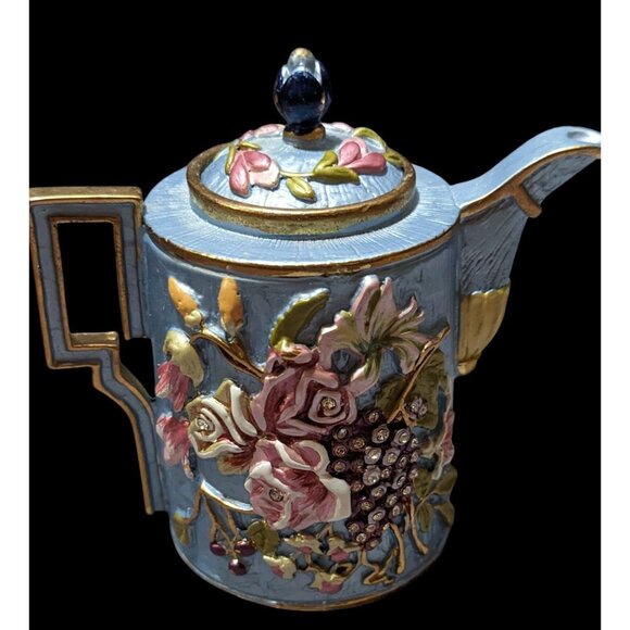 Rucinni Other - Vintage Cottagecore Collectible Mini Teapot Figure by Rucinni